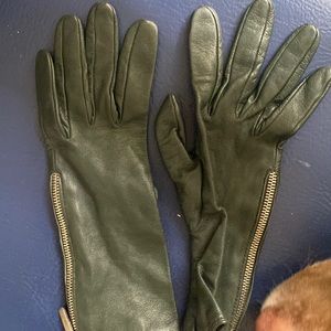 Rare Valextra dark green gloves 7.5